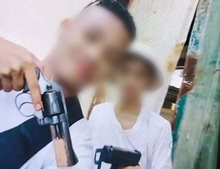 <strong>长期遭受霸凌！”菲校园枪击凶手落网，案件细节公开</strong>